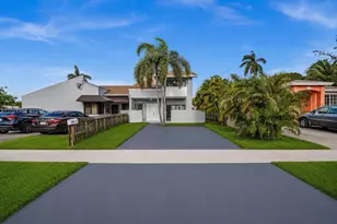 14212 NE 4th Ave, Miami, FL 33161 - Photo 1