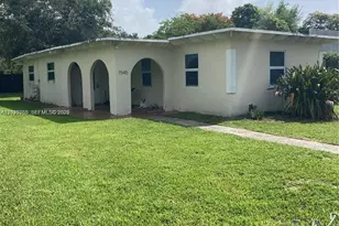 1545 NE 128th St, North Miami, FL 33161 - Photo 1