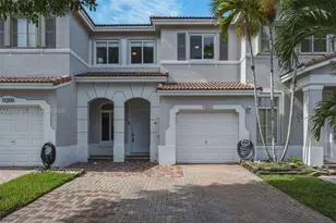 11202 NW 56th St, Doral, FL 33178 - Photo 1