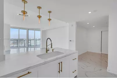 1900 N Bayshore Dr #3716, Miami, FL 33132 - Photo 1