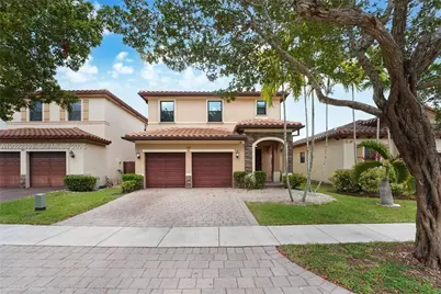 589 SE 34th Ter, Homestead, FL 33033 - Photo 1