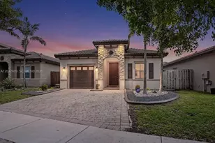 2316 NE 3rd Ct, Homestead, FL 33033 - Photo 1