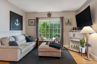 936 Pennsylvania Ave #205, Miami Beach, FL 33139 - Photo 1
