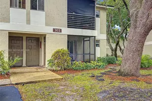 303 Gardens Dr, Pompano Beach, FL 33069 - Photo 1