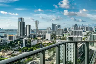 121 NE 34th St, Miami, FL 33137 - Photo 1