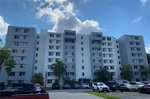 9001 SW 77th Ave, Miami, FL 33156 - Photo 1