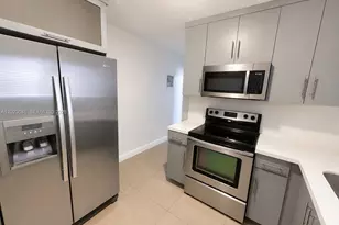 811 NW 6th Ave, Pompano Beach, FL 33060 - Photo 1
