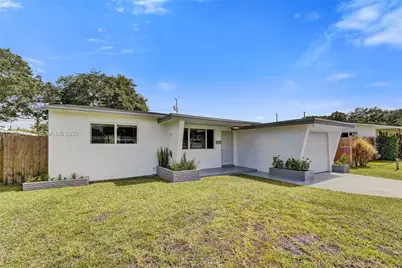 3234 Roosevelt St, Hollywood, FL 33021 - Photo 1
