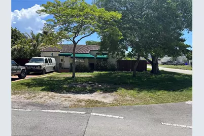 1501 N 16th Ct, Hollywood, FL 33020 - Photo 1