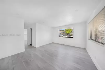 920 NW 8th Ave #3, Pompano Beach, FL 33060 - Photo 1