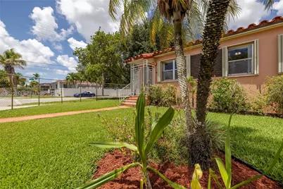540 SW 60th Ave, Miami, FL 33144 - Photo 1