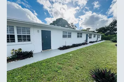 631 NW 11th Ave #B, Fort Lauderdale, FL 33311 - Photo 1