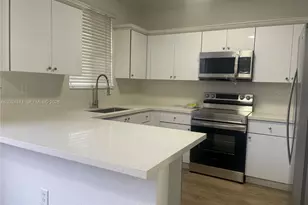 6960 NW 177th St, Hialeah, FL 33015 - Photo 1