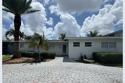 11235 NW 62nd Ave, Hialeah, FL 33012 - Photo 1