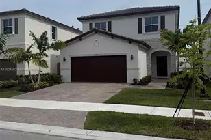 2584 SE 25th Ct, Homestead, FL 33035 - Photo 1