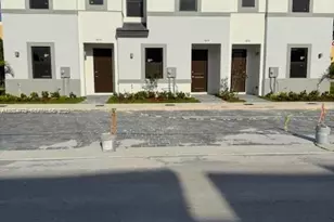 151 NW 10th St, Florida City, FL 33034 - Photo 1