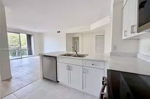 6851 SW 44th St, Miami, FL 33155 - Photo 1