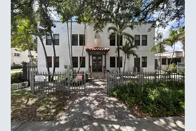 2000 Monroe St #9, Hollywood, FL 33020 - Photo 1