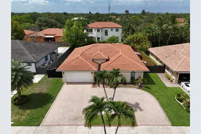 7831 NW 160th Ter, Miami Lakes, FL 33016 - Photo 1