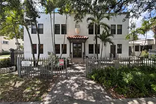 2000 Monroe St, Hollywood, FL 33020 - Photo 1