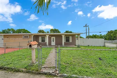 3651 W 2nd Ct, Hialeah, FL 33012 - Photo 1