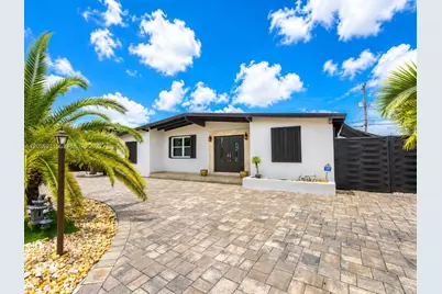 11425 SW 43rd Ter, Miami, FL 33165 - Photo 1