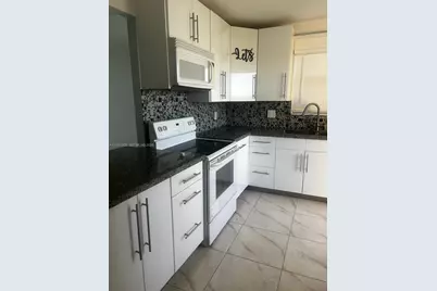 16400 NE 17th Ave #703, North Miami Beach, FL 33162 - Photo 1