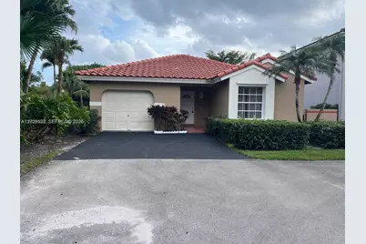 1294 Seagrape Cir, Weston, FL 33326 - Photo 1