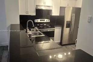 530 S Park Rd, Hollywood, FL 33021 - Photo 1