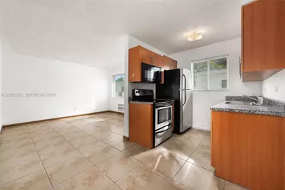 932 Moffett St #6, Hallandale Beach, FL 33009 - Photo 1