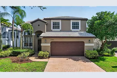 15782 NW 10th St, Pembroke Pines, FL 33028 - Photo 1