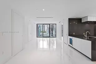 300 Biscayne Blvd Way, Miami, FL 33131 - Photo 1