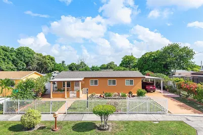 5540 NW 180th Ter, Miami Gardens, FL 33055 - Photo 1