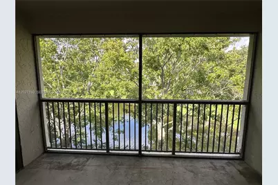 10161 W Sunrise Boulevard #305, Plantation, FL 33322 - Photo 1