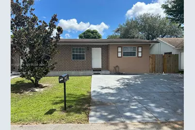 1923 SW 99th Ter, Miramar, FL 33025 - Photo 1