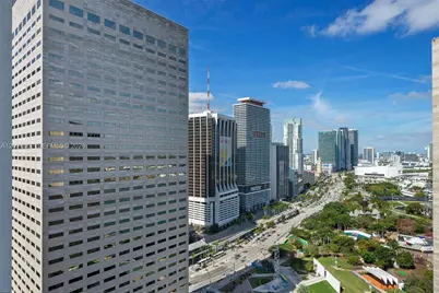335 S Biscayne Blvd #2402, Miami, FL 33131 - Photo 1