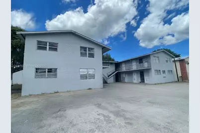 332 SW 3rd St #5, Belle Glade, FL 33430 - Photo 1