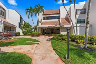 301 Racquet Club Rd, Weston, FL 33326 - Photo 1