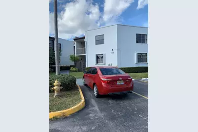 9445 Fontainebleau Blvd #201, Miami, FL 33172 - Photo 1