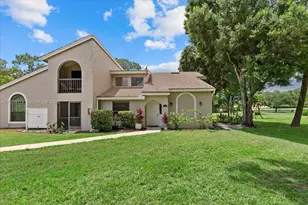 940 Augusta, Naples, FL 34113 - Photo 1