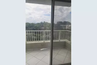 2600 Collins Ave #401, Miami Beach, FL 33140 - Photo 1