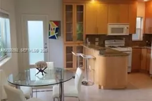725 NE 16th Ave, Fort Lauderdale, FL 33304 - Photo 1