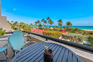 2555 Collins Ave, Miami Beach, FL 33140 - Photo 1