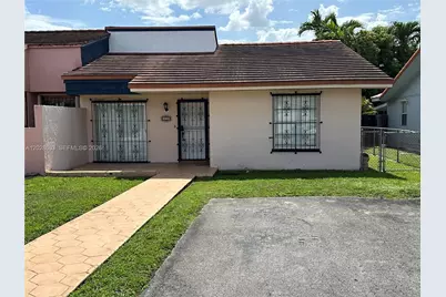 900 SW 104th Ave #2-5B, Miami, FL 33174 - Photo 1