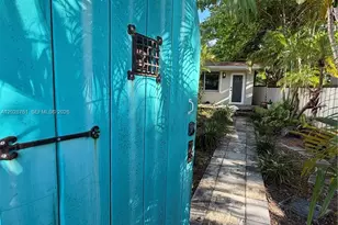 2728 SW 25th Ter, Miami, FL 33133 - Photo 1