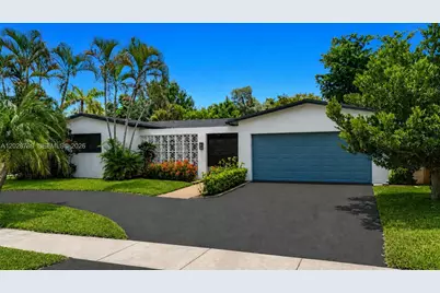 10460 NW 4th St, Plantation, FL 33324 - Photo 1