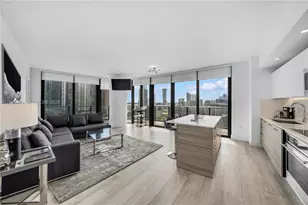 121 NE 34th St, Miami, FL 33137 - Photo 1