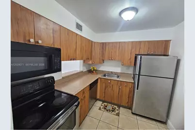5241 Geneva Way #202, Doral, FL 33166 - Photo 1
