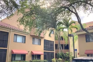 15495 N Miami Lakeway N, Miami Lakes, FL 33014 - Photo 1