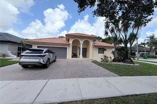 10138 SW 161st Ave, Miami, FL 33196 - Photo 1